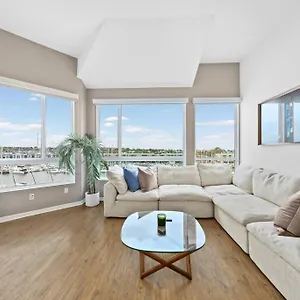 Penthouse Waterfront In The Heart Of Mdr/venice/sm Los Angeles